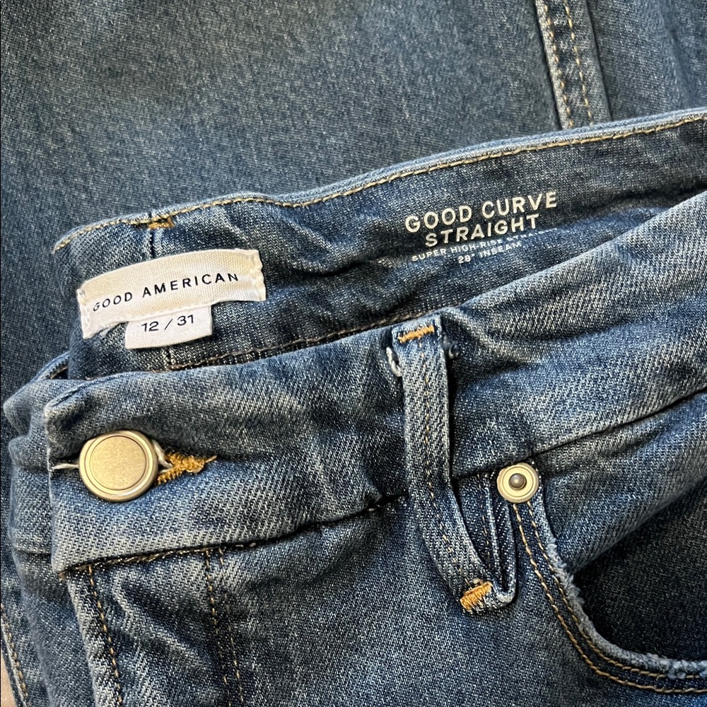 Good American Good Curve Straight Super High-Rise 28” Inseam